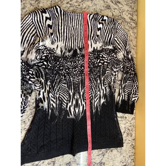 Mona Leah Couture Womens Sweater Small Black White Zebra 3/4 Sleeve VNeck Career - Picture 8 of 11